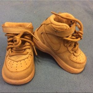 Nike Air Force 1 Hightops